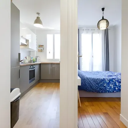 Apartament 2 Pieces Avec Vue Tour Eiffel *